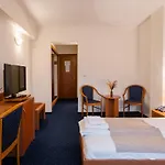 Hotel Excelsior
